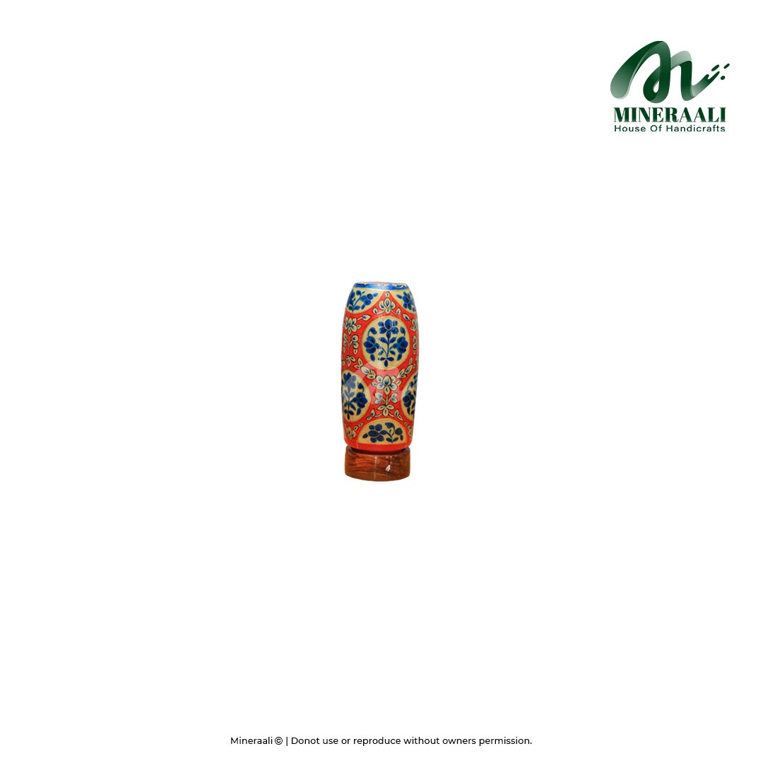 Mineraali | Camel Skin Floral Orange Bottle Lamp