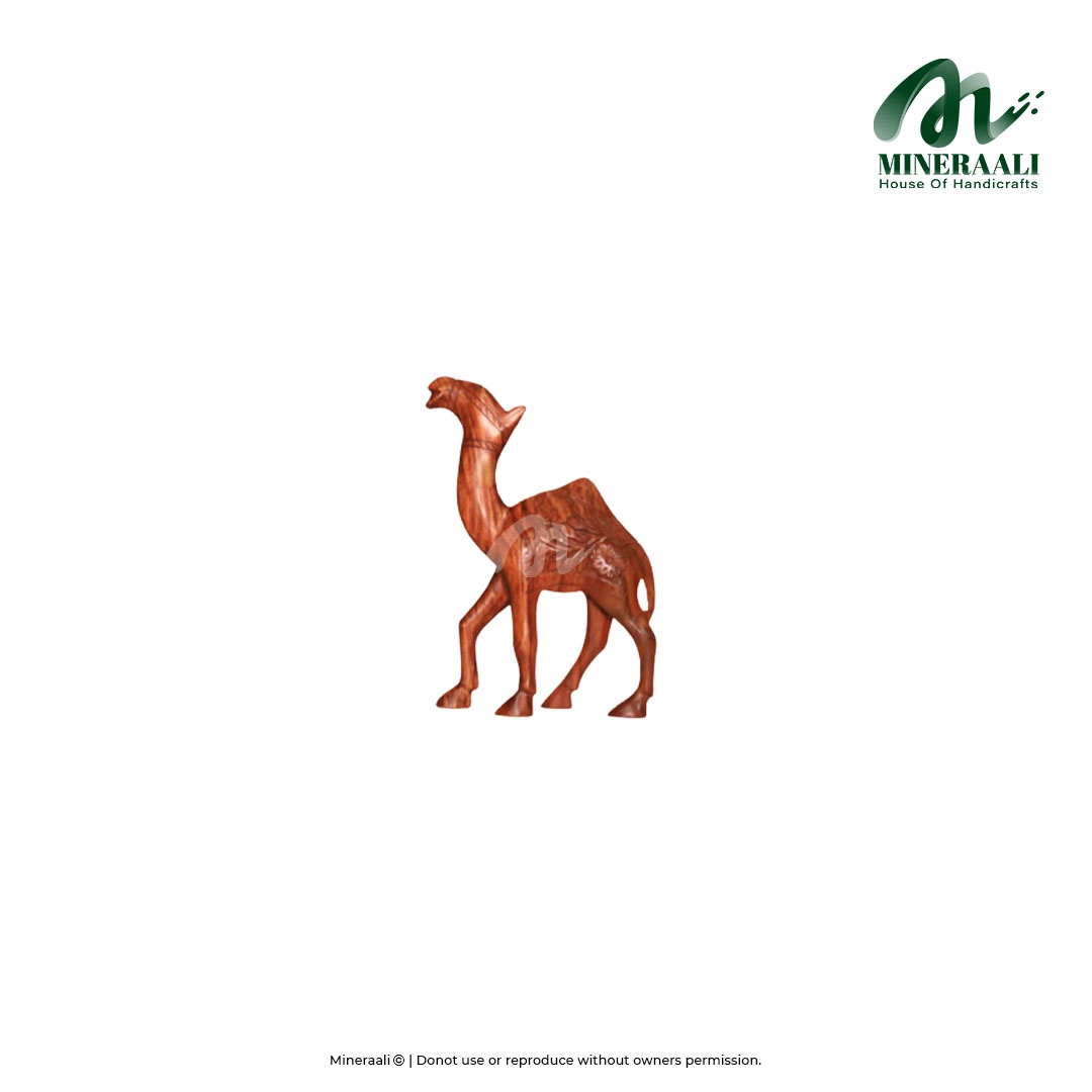 Mineraali | Hand Crafted Wooden Camel
