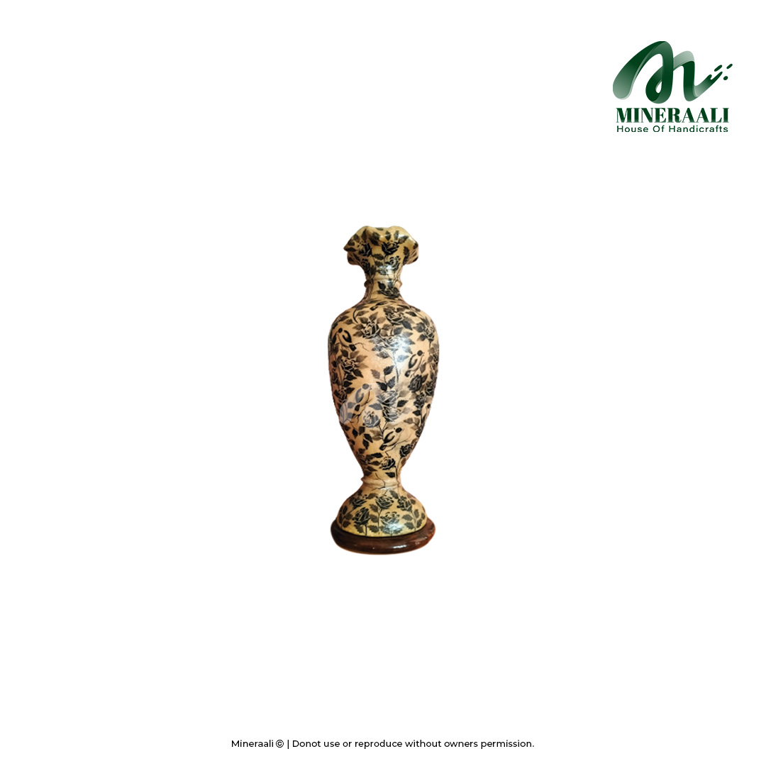 Mineraali | Camel Skin Artistic Flower Vase Lamp