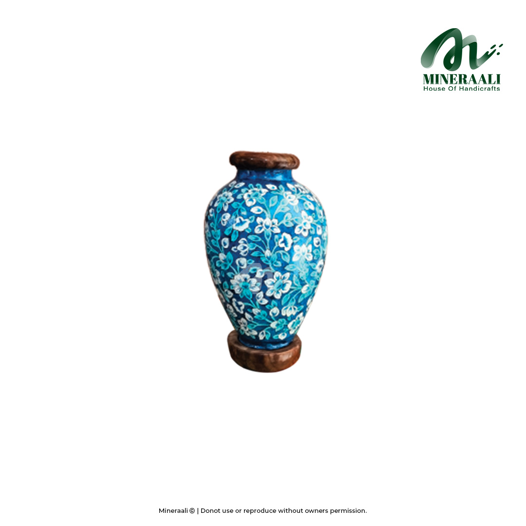 Mineraali | Camel Skin Artistic Blue Round Bottle Lamp