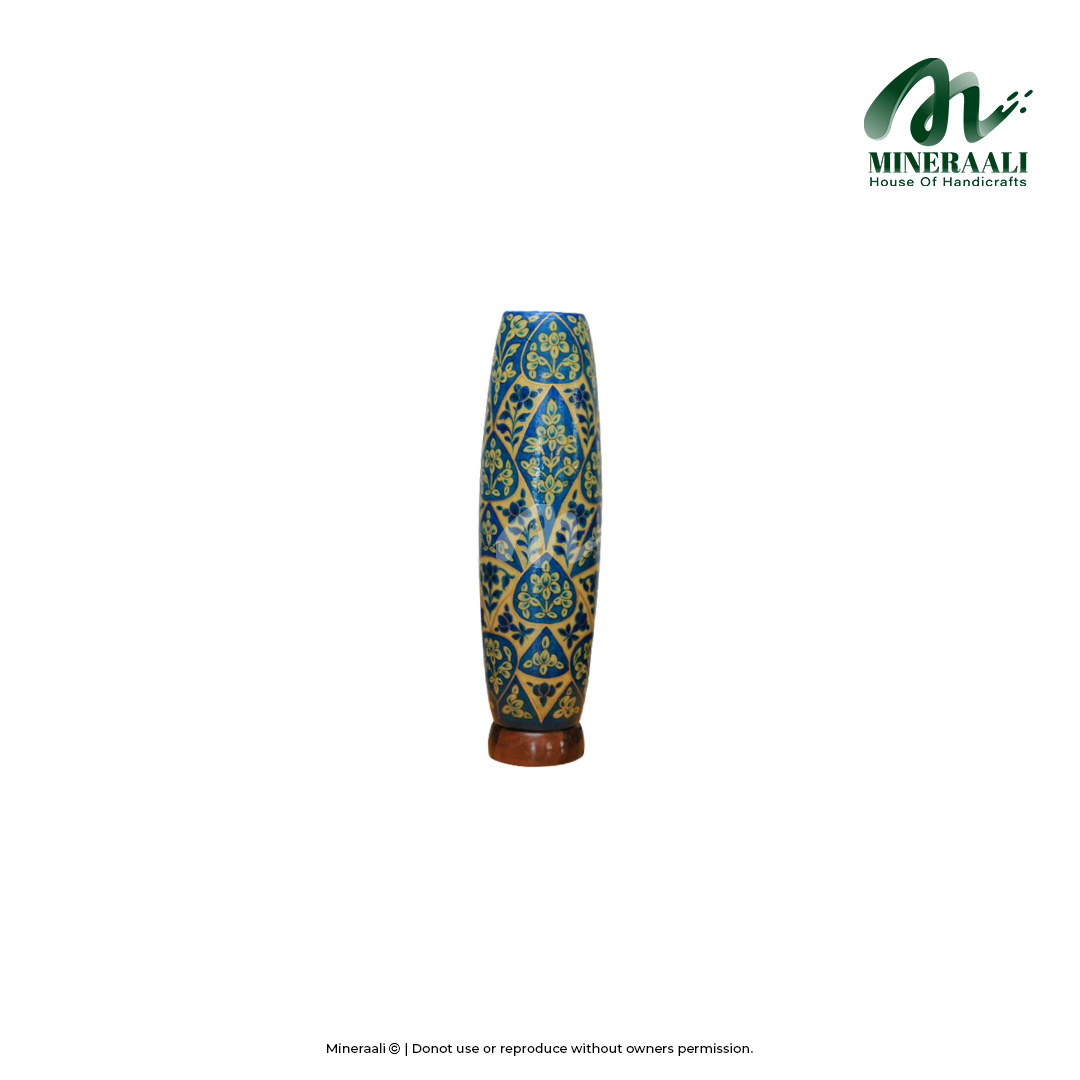 Mineraali | Camel Skin Artistic Floral Blue Bottle Lamp