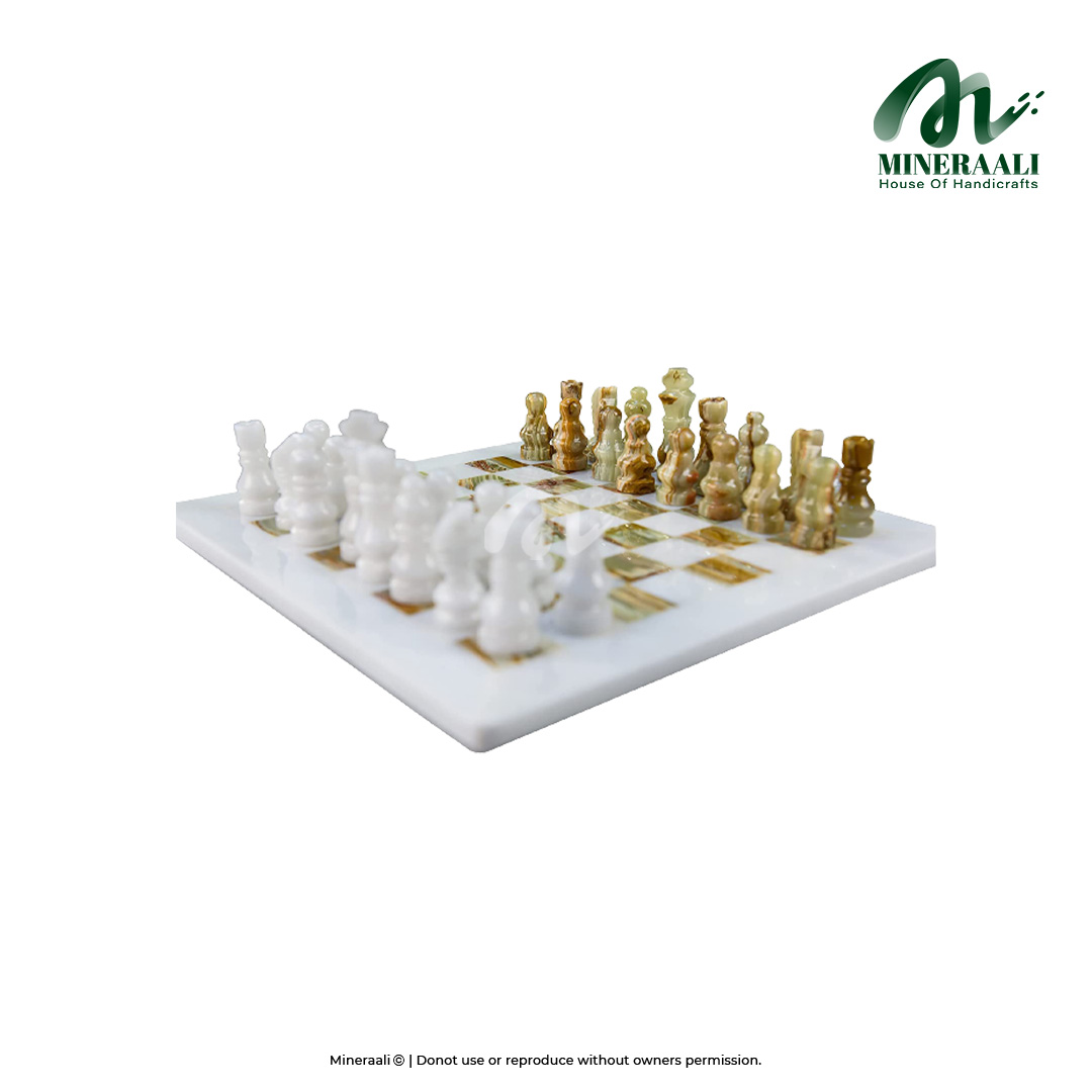 Mineraali | Multi Green & White Onyx Chess Board