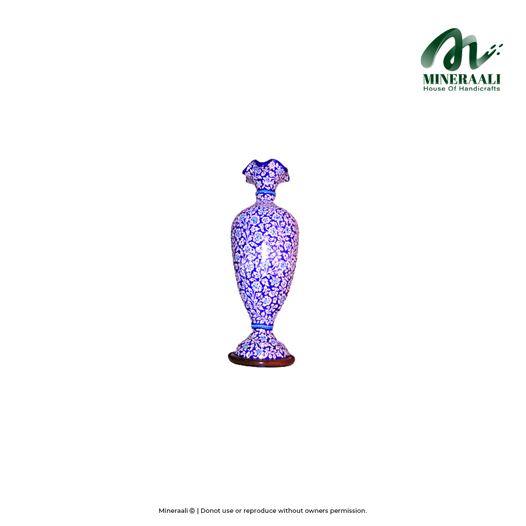Mineraali | Camel Skin Floral Purple Flower Vase Lamp